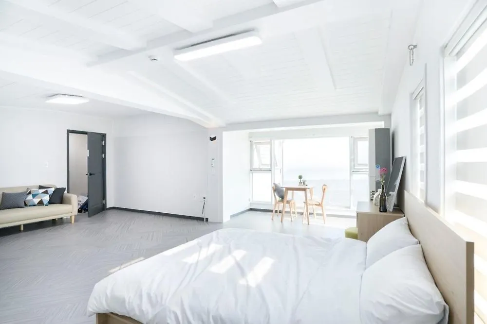 Incheon Donggeumdo Hanguk Villa ゲストハウス